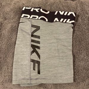 Nike Pro Spandex, Grey, Women’s Medium